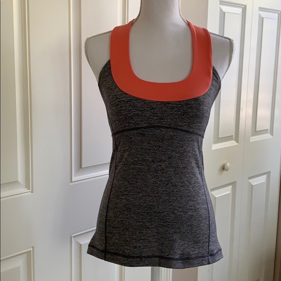 lululemon athletica Tops - Lululemon Scoop-neck Tank